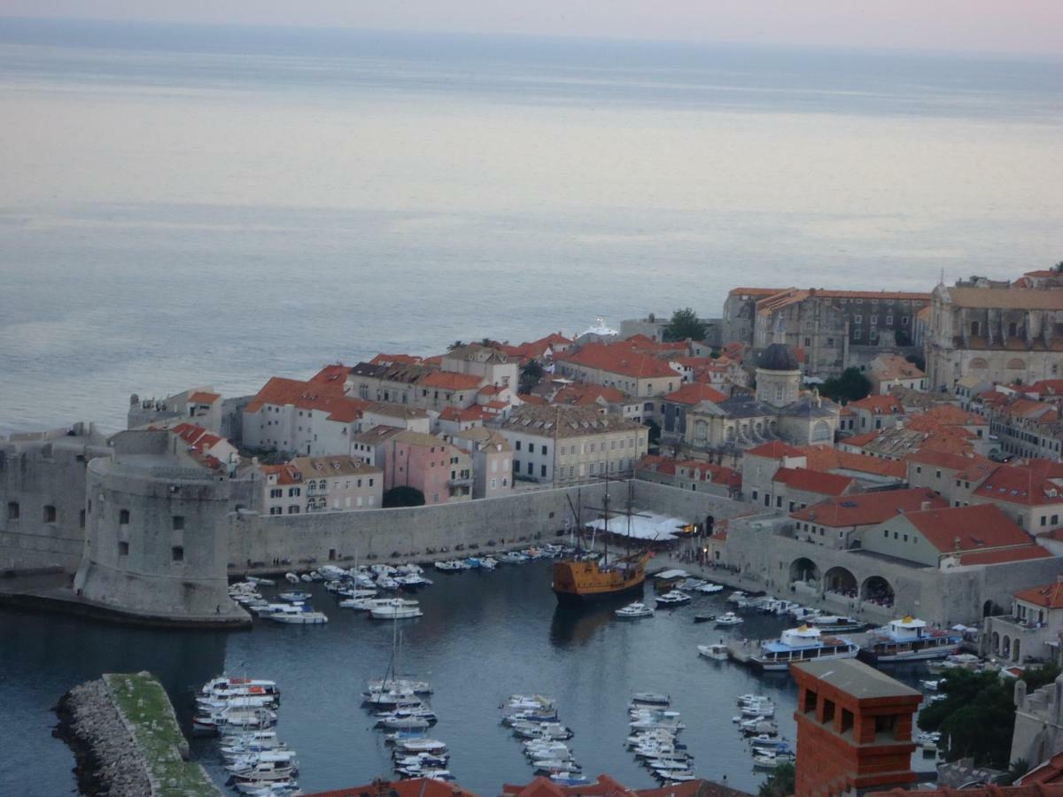 Peric Apartment West Dubrovnik Exterior photo